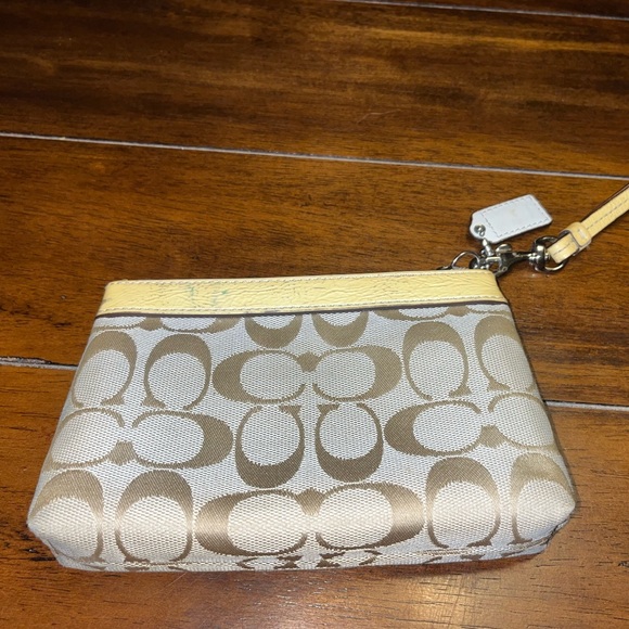 Coach Signature Wristlet - Picture 5 of 6